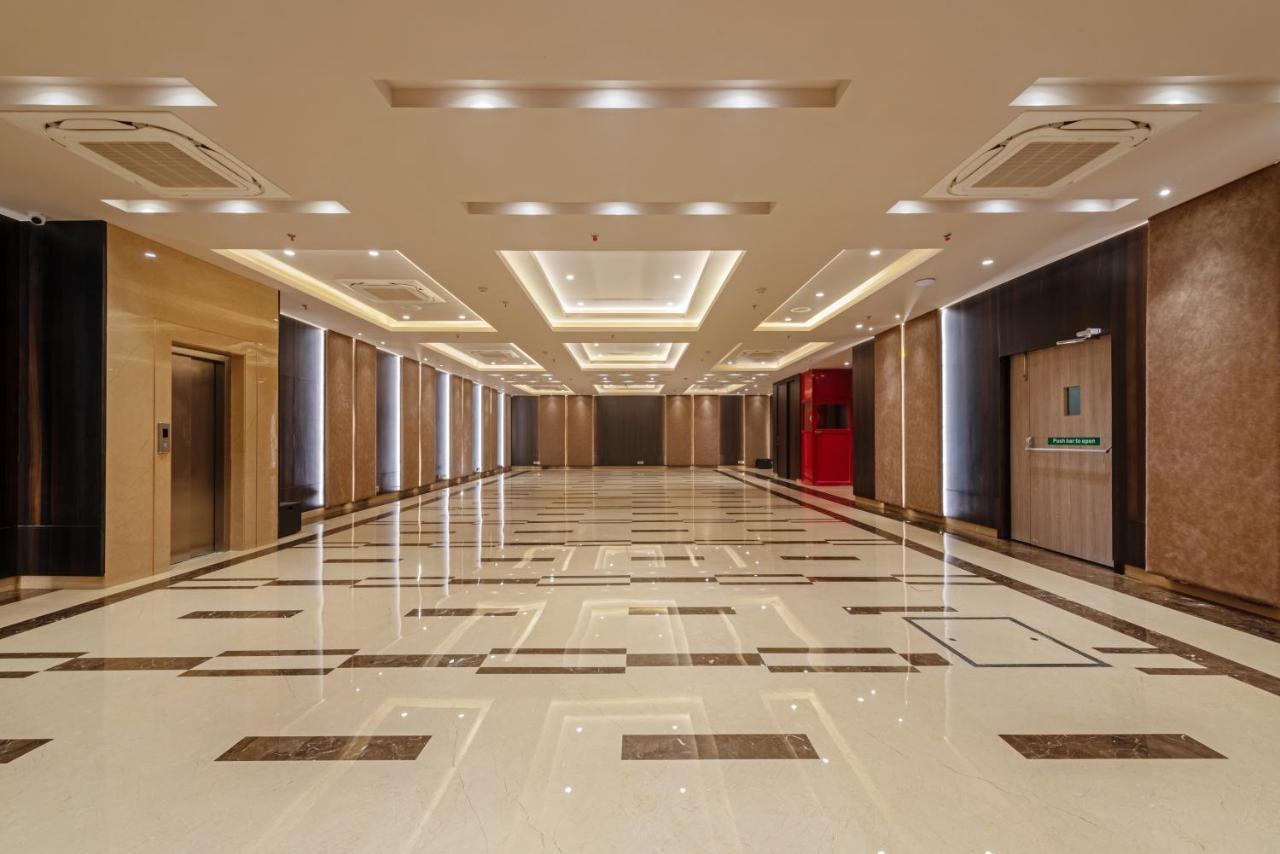 Hotel Saket 27 New Delhi Ngoại thất bức ảnh